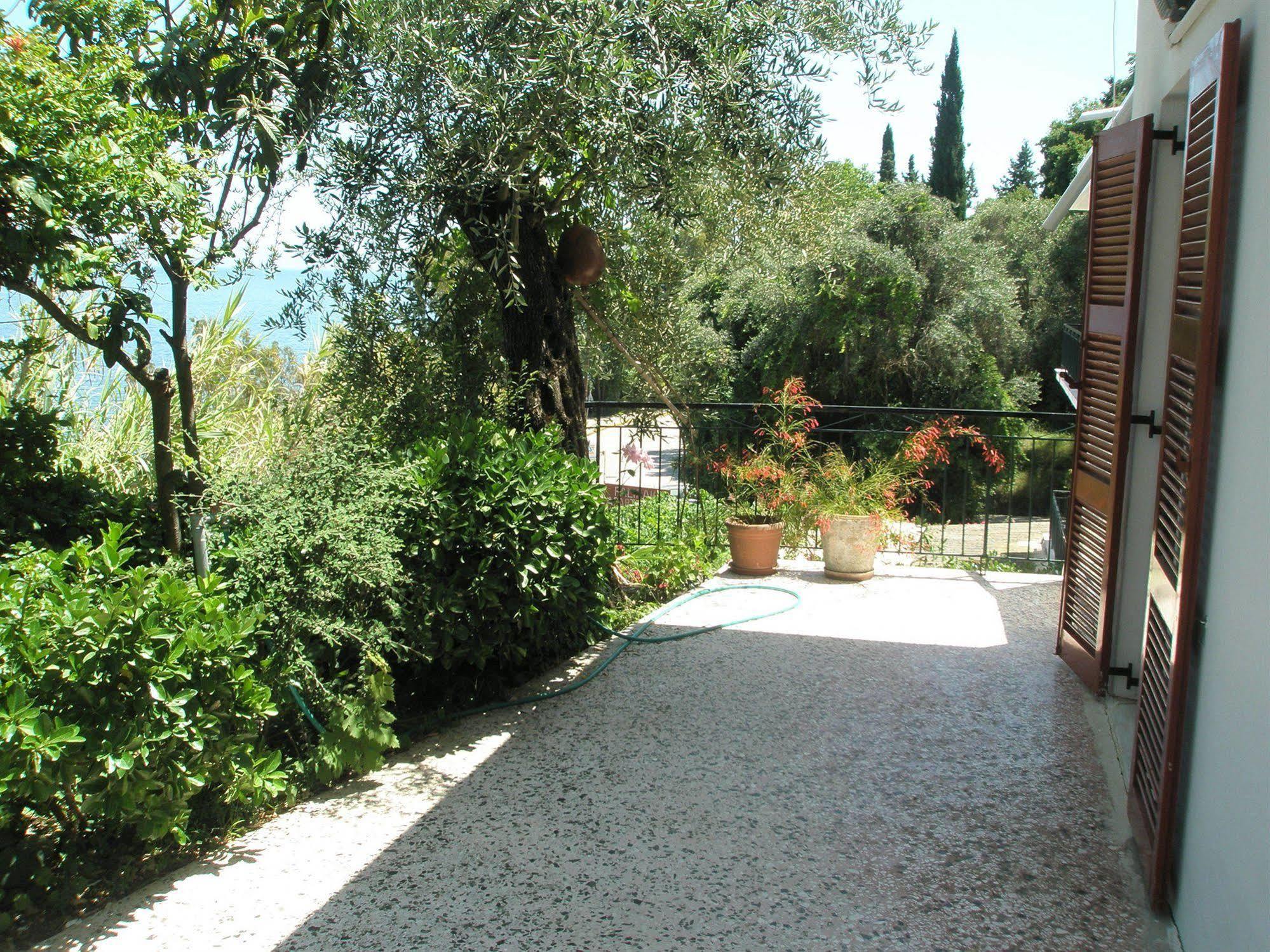 Faliraki Apartments Μπενίτσες Εξωτερικό φωτογραφία